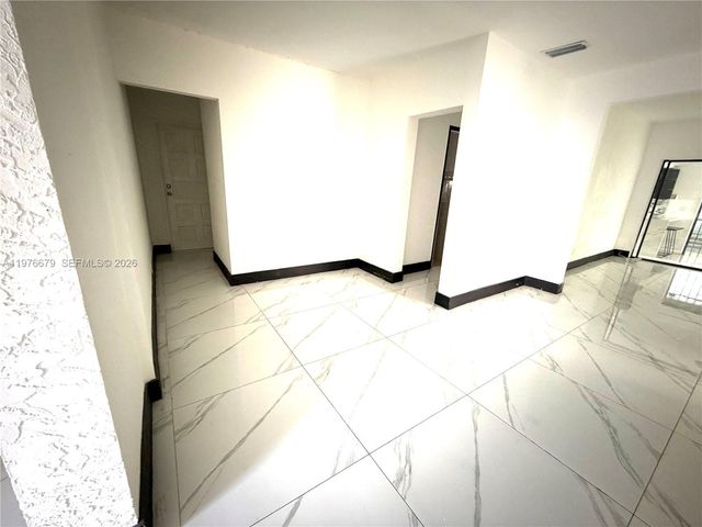 18041 NW 3rd Ave 0, Miami Gardens, FL 33169