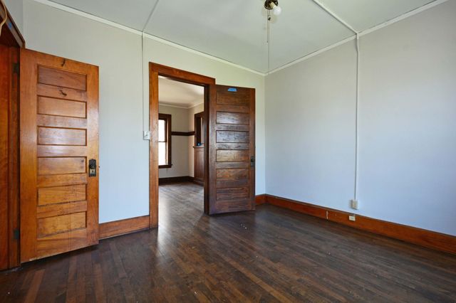 3901 5th Avenue S, Minneapolis, MN 55409
