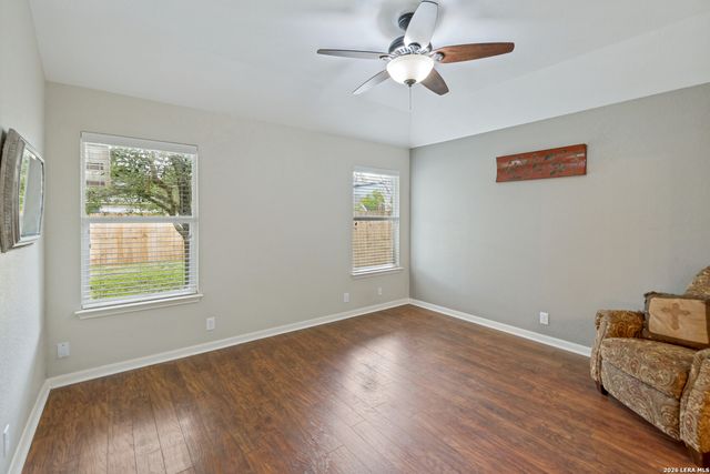 3431 Zachary St, Seguin, TX 78155