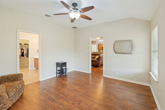 3431 Zachary St, Seguin, TX 78155