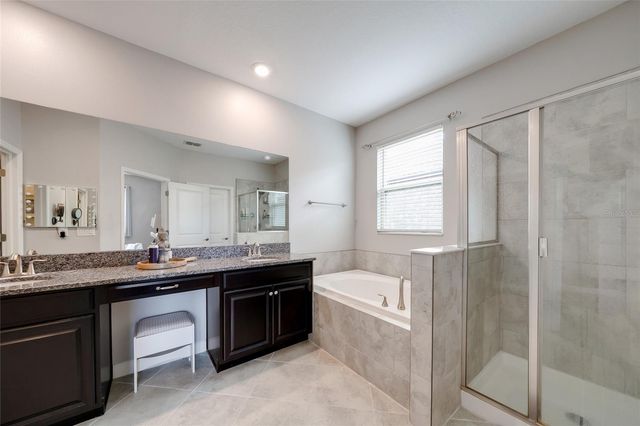 9646 IVORY DRIVE, Ruskin, FL 33573