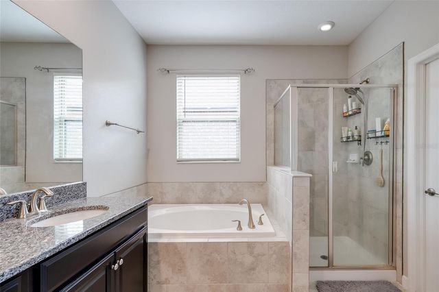 9646 IVORY DRIVE, Ruskin, FL 33573