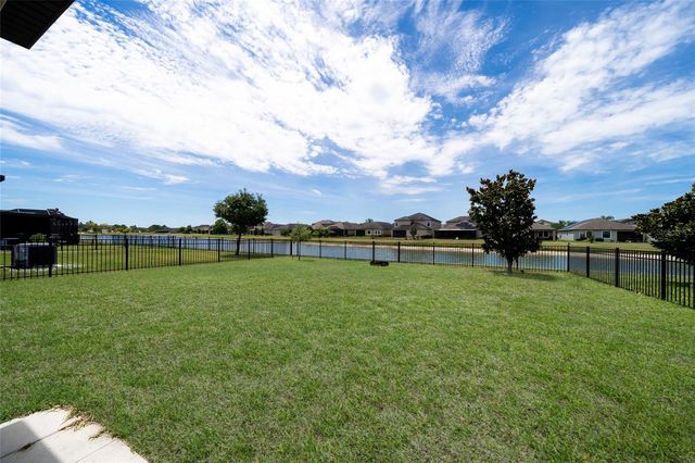 9646 IVORY DRIVE, Ruskin, FL 33573