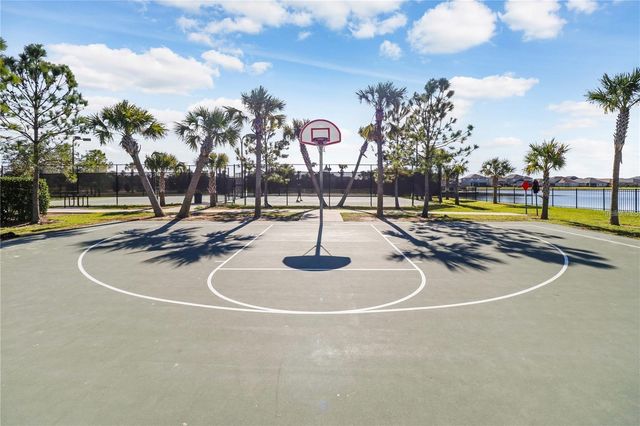 9646 IVORY DRIVE, Ruskin, FL 33573