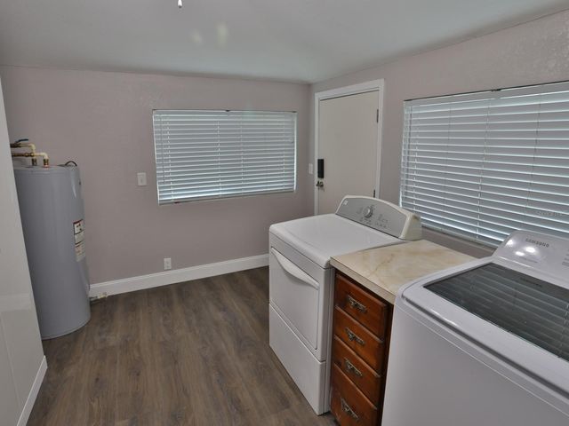 3016 N MARYLAND AVENUE, Plant City, FL 33563