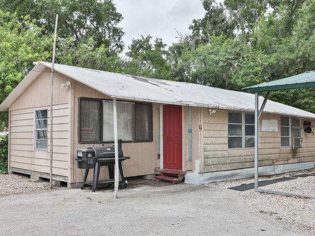3016 N MARYLAND AVENUE, Plant City, FL 33563