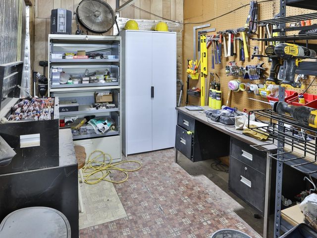 3016 N MARYLAND AVENUE, Plant City, FL 33563