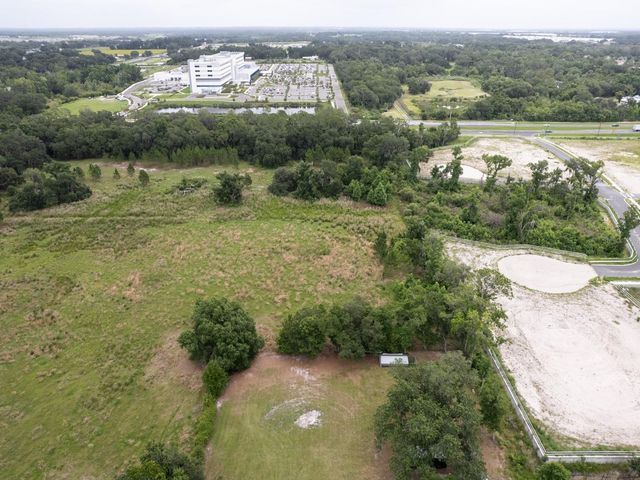 3016 N MARYLAND AVENUE, Plant City, FL 33563