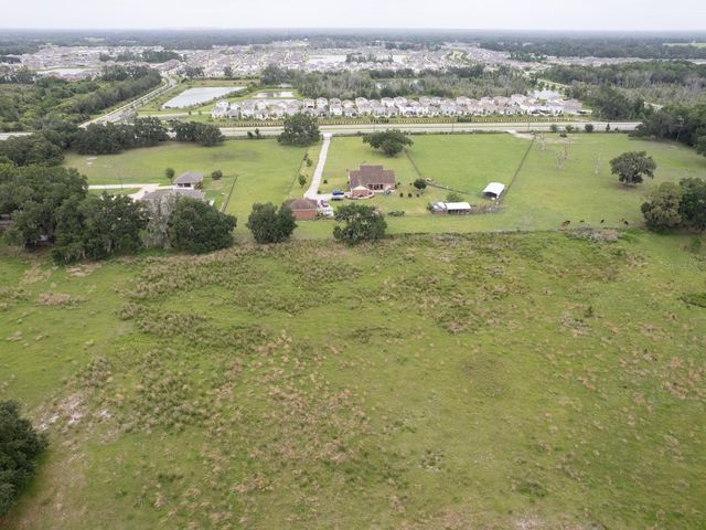 3016 N MARYLAND AVENUE, Plant City, FL 33563