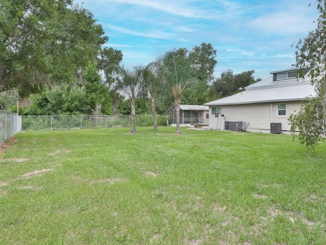 3016 N MARYLAND AVENUE, Plant City, FL 33563