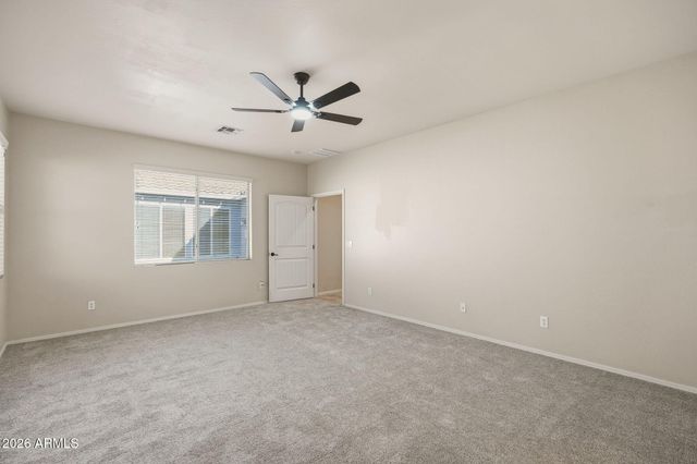 3599 S SWAN Drive, Gilbert, AZ 85297