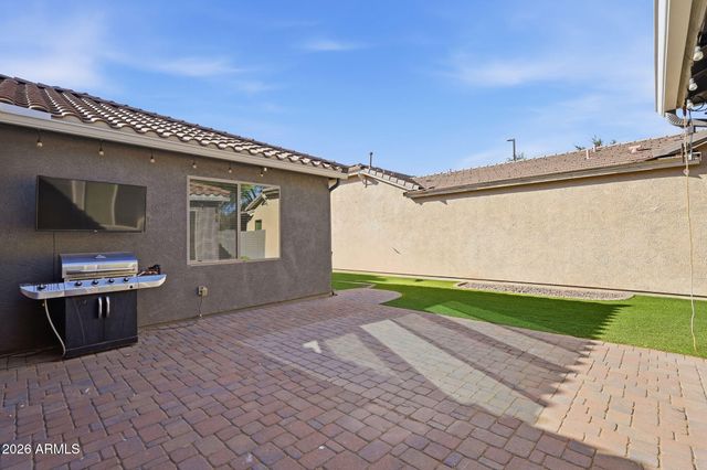3599 S SWAN Drive, Gilbert, AZ 85297