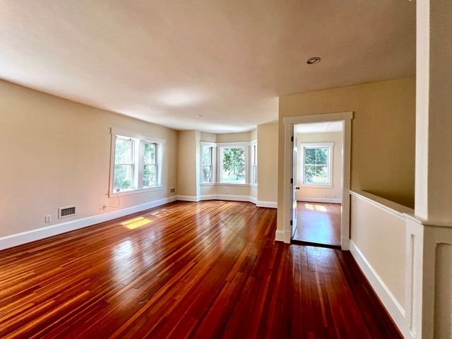 1 Fort Avenue Terrace 2, Boston, MA 02119
