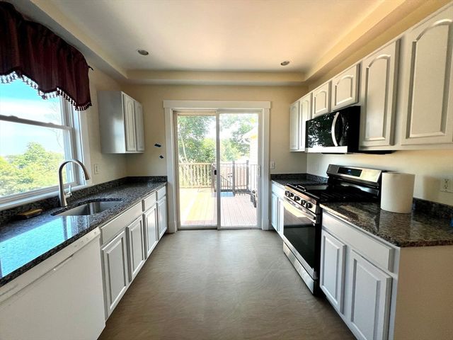 1 Fort Avenue Terrace 2, Boston, MA 02119