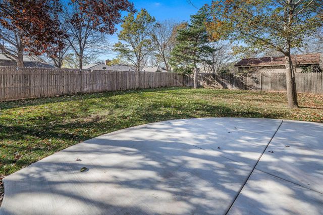 6701 GAINSBOROUGH Road, Amarillo, TX 79106