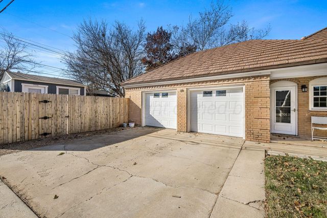 6701 GAINSBOROUGH Road, Amarillo, TX 79106