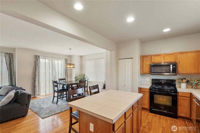 1346 32nd Place NE, Auburn, WA 98002