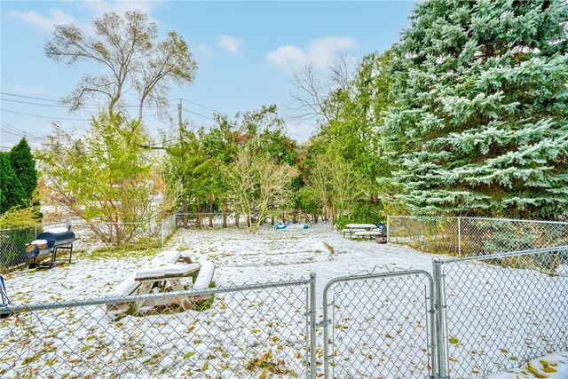 66 East Main Street, Webster, NY 14580