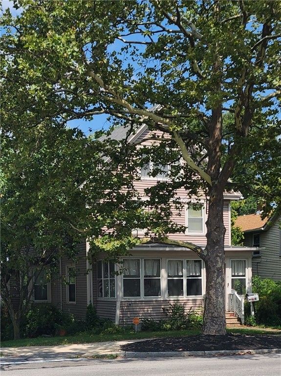 66 East Main Street, Webster, NY 14580