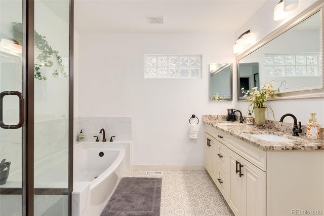 4945 Greenwich Lane, Highlands Ranch, CO 80130