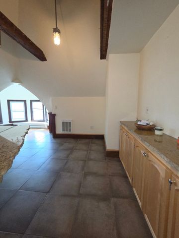 659 Southbridge Street 3, Worcester, MA 01610