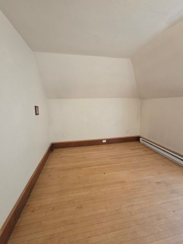 659 Southbridge Street 3, Worcester, MA 01610