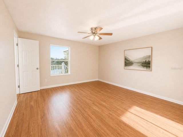 11052 LYNN LAKE CIRCLE, Tampa, FL 33625