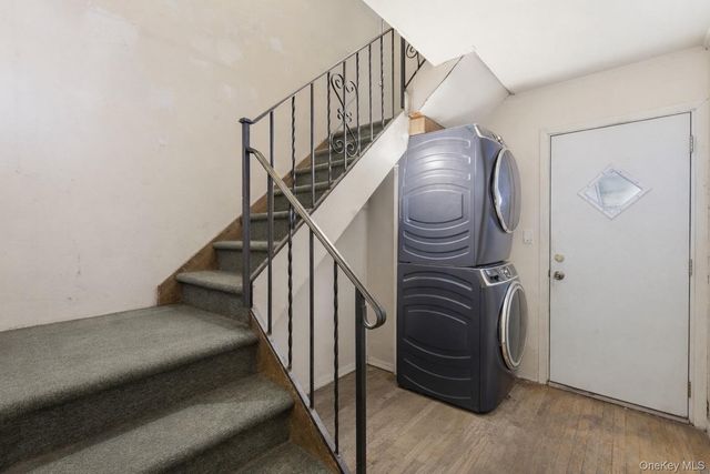 101 Spruce Avenue, Bethpage, NY 11714