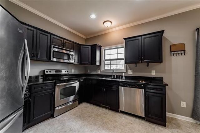 3493 Southwood Dr, Clarksville, TN 37042