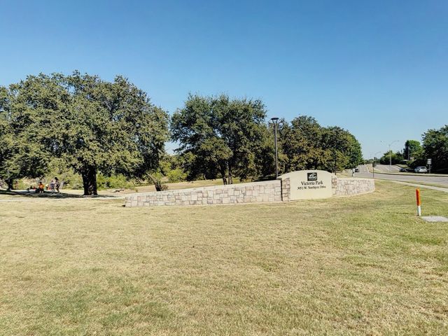 3621 Pleasant Run Road, Irving, TX 75062