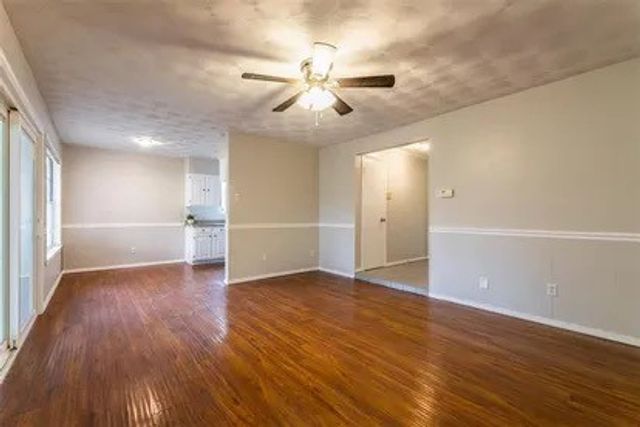 3621 Pleasant Run Road, Irving, TX 75062