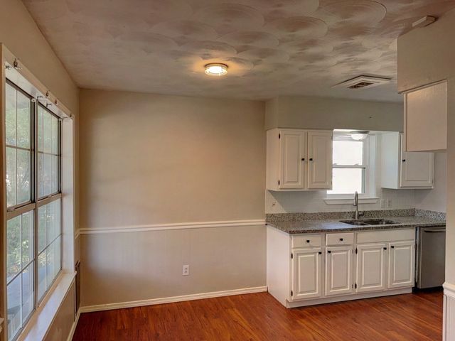 3621 Pleasant Run Road, Irving, TX 75062