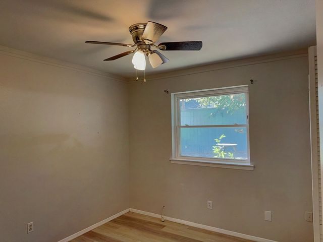 3621 Pleasant Run Road, Irving, TX 75062