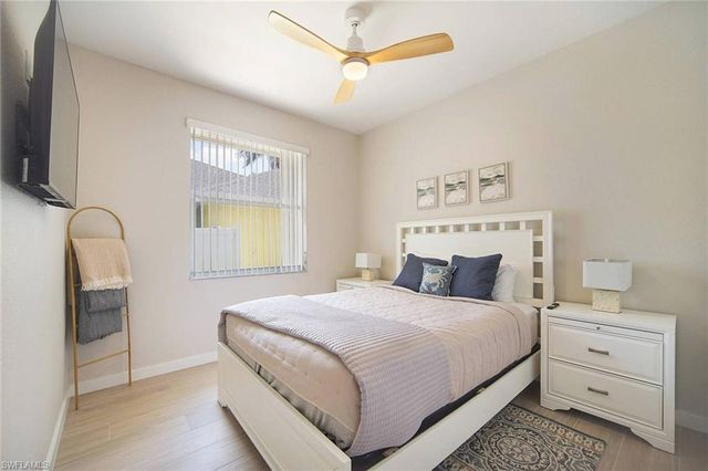 1813 SW 50th TER, Cape Coral, FL 33914