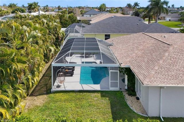 1813 SW 50th TER, Cape Coral, FL 33914