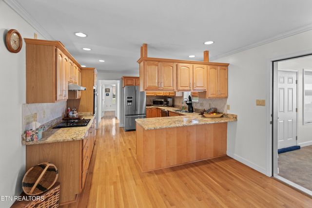 4875 Stapleton Rd, Morristown, TN 37813