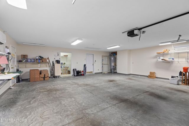 4875 Stapleton Rd, Morristown, TN 37813