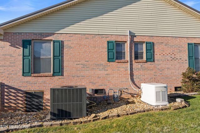 4875 Stapleton Rd, Morristown, TN 37813