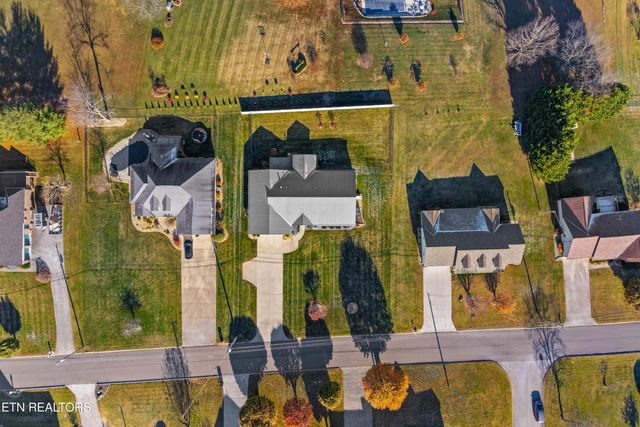 4875 Stapleton Rd, Morristown, TN 37813