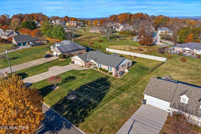 4875 Stapleton Rd, Morristown, TN 37813