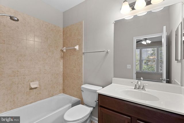 19392 COPPERMINE SQ, Leesburg, VA 20176