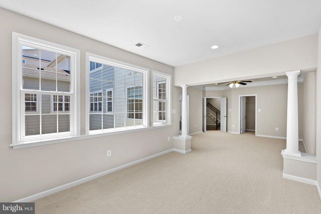 19392 COPPERMINE SQ, Leesburg, VA 20176