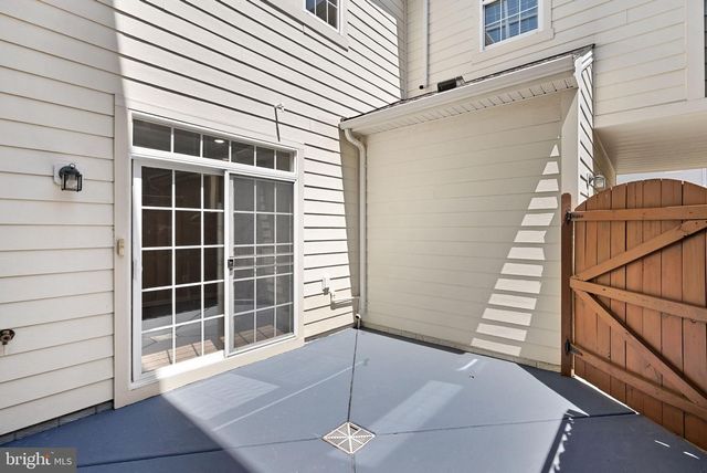 19392 COPPERMINE SQ, Leesburg, VA 20176