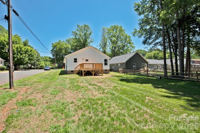 202 Old Rockwell Road, China Grove, NC 20823