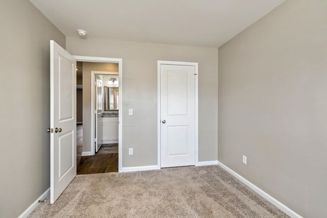 1919 Barnhart Drive, Sumter, SC 29153