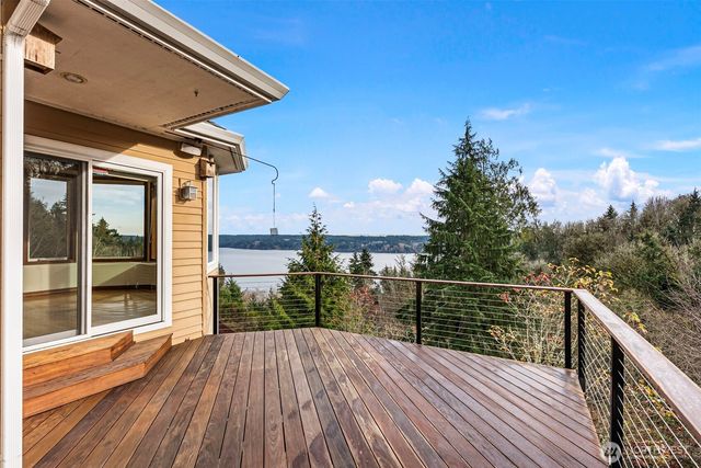 14815 14th Avenue NW, Gig Harbor, WA 98332
