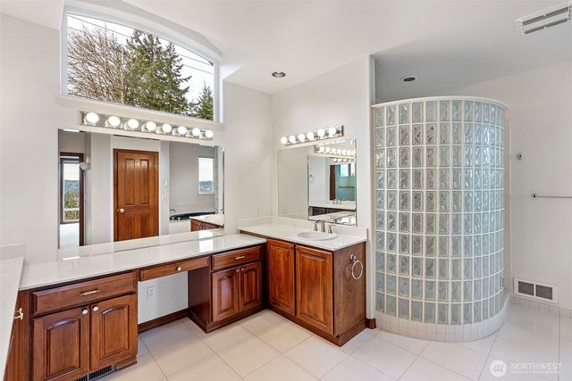 14815 14th Avenue NW, Gig Harbor, WA 98332