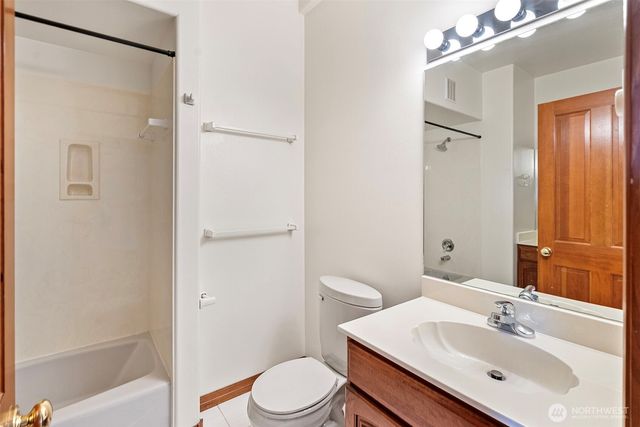 14815 14th Avenue NW, Gig Harbor, WA 98332