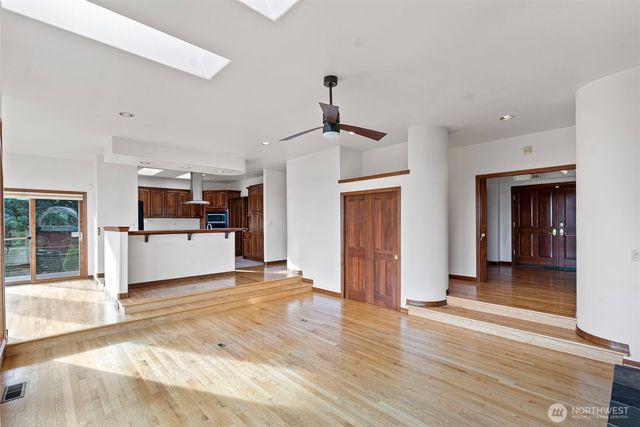 14815 14th Avenue NW, Gig Harbor, WA 98332