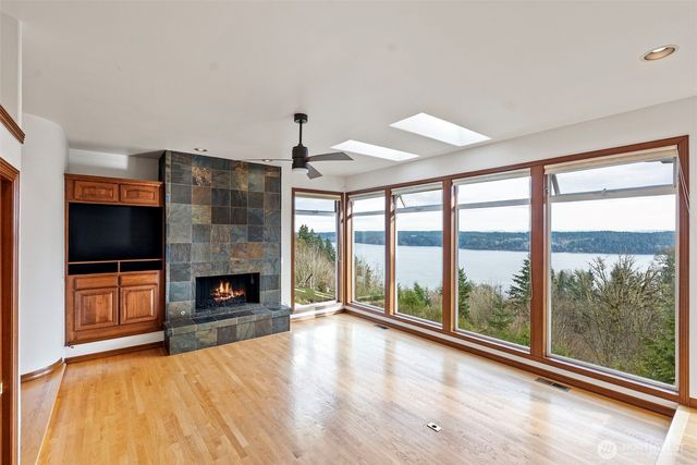 14815 14th Avenue NW, Gig Harbor, WA 98332